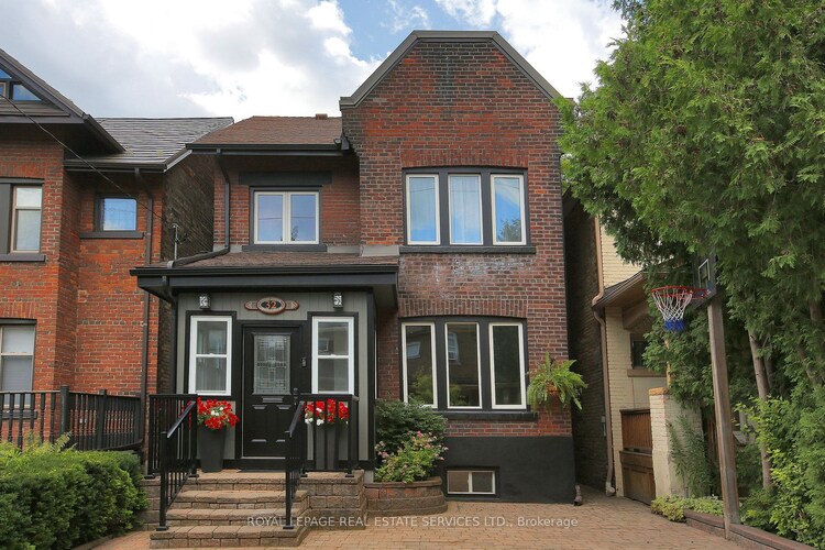 32 Coady Ave, Toronto, Ontario, South Riverdale