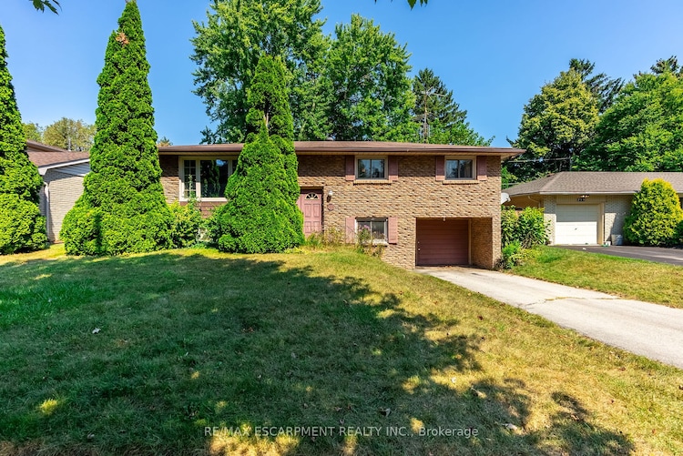 239 Simon Dr, Burlington, Ontario, Roseland