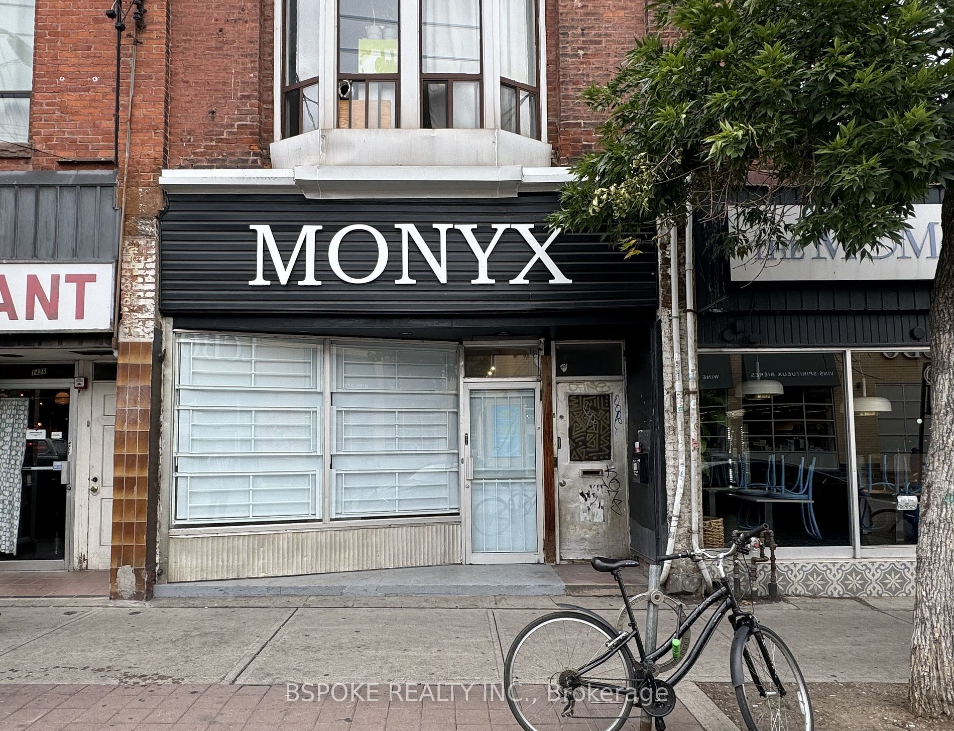 1424 Queen St W, Toronto, Ontario, Roncesvalles