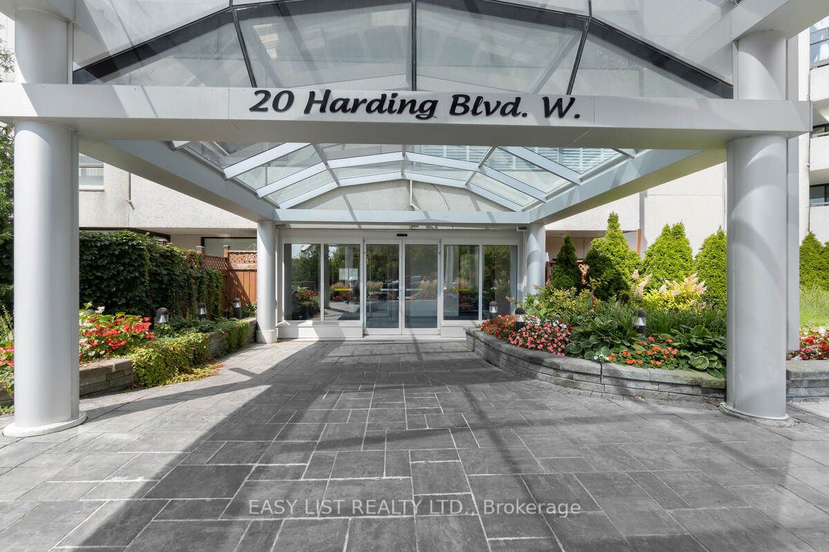 20 Harding Blvd W, Richmond Hill, Ontario, North Richvale