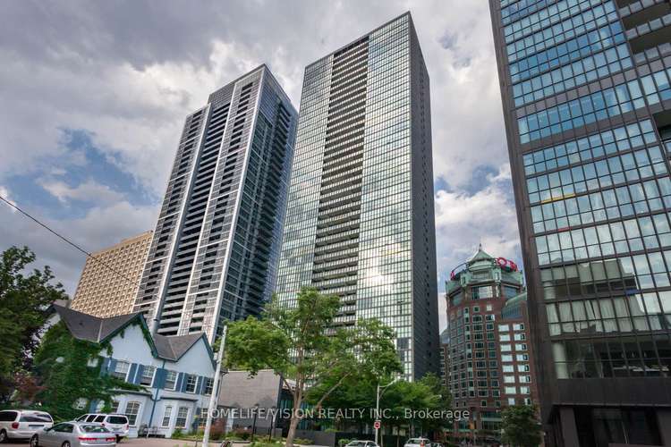 110 Charles St E, Toronto, Ontario, Church-Yonge Corridor