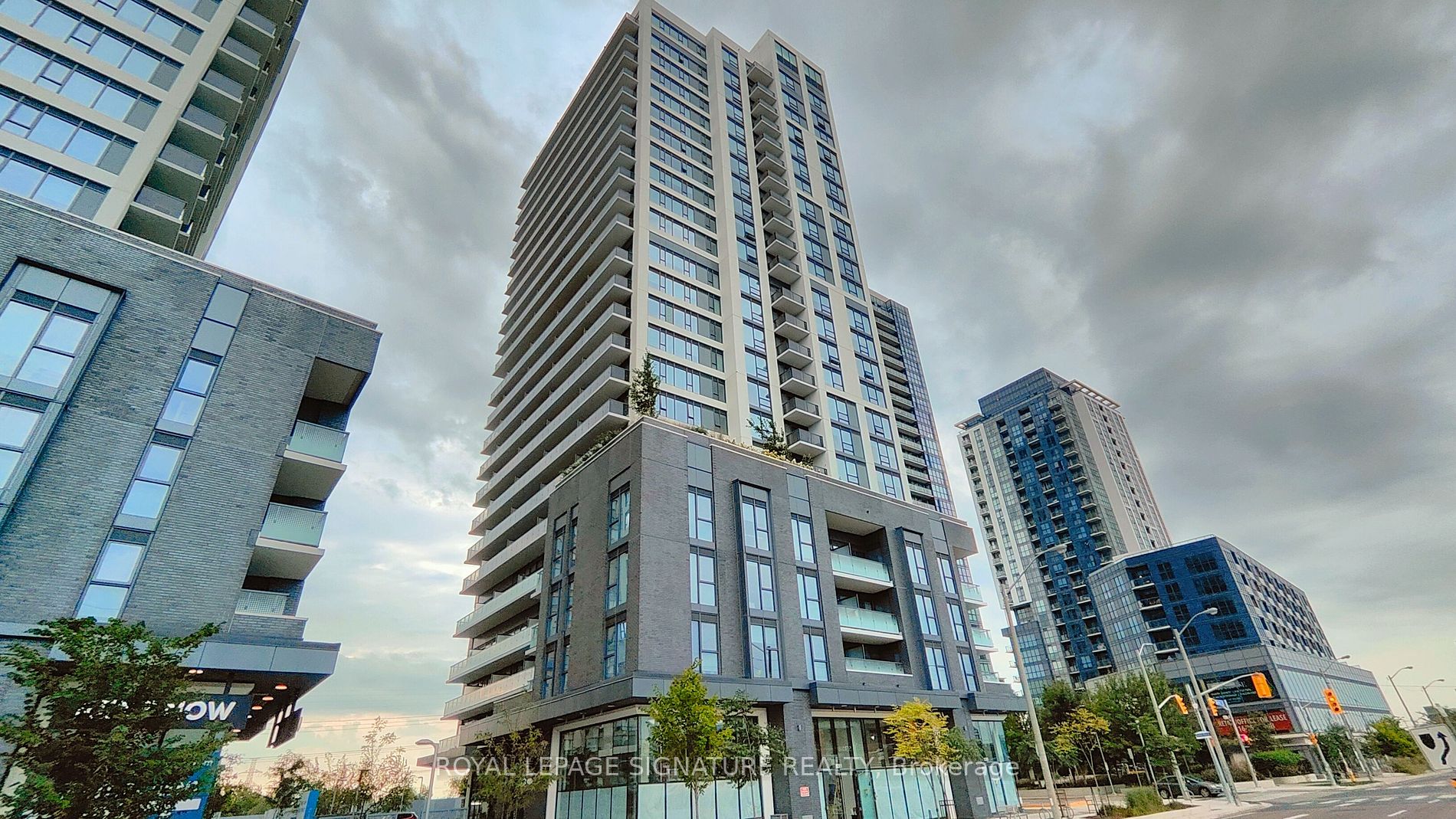 30 Samuel Wood Way, Toronto, Ontario, Islington-City Centre West