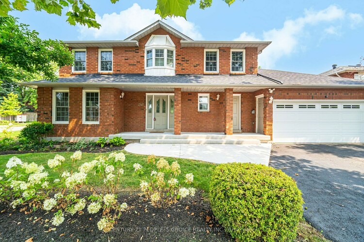 241 Mississauga St, Oakville, Ontario, Bronte West