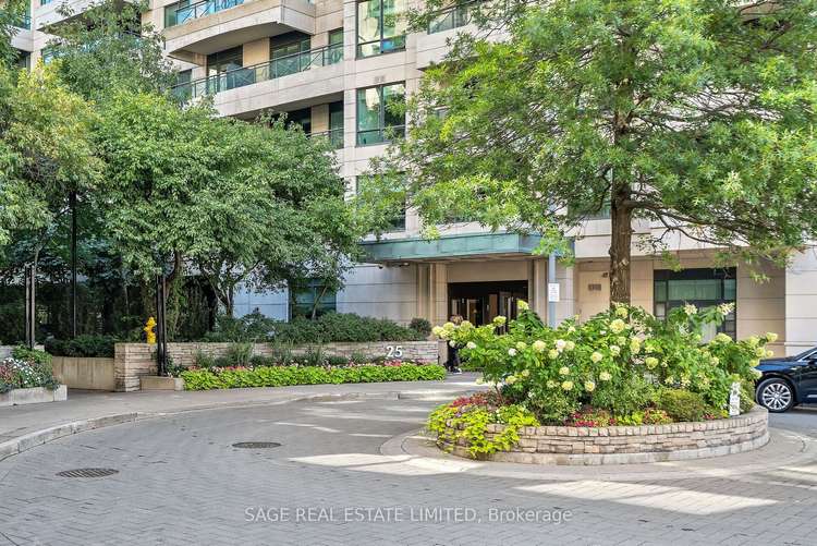 25 Scrivener Sq, Toronto, Ontario, Rosedale-Moore Park