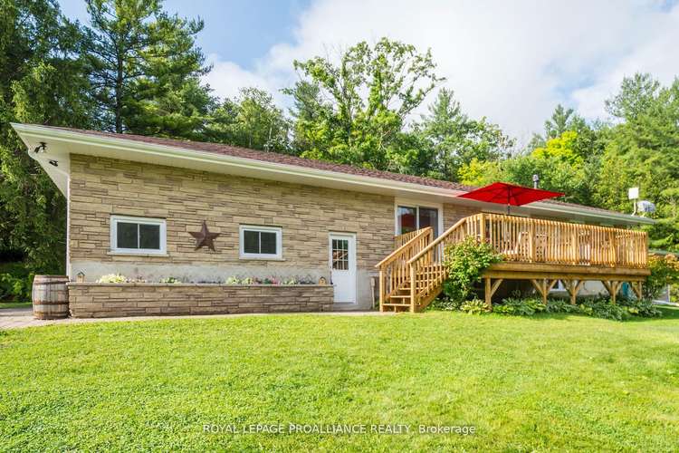 1521 County Road 28 Rd, Quinte West, Ontario, 