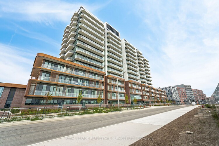 220 Missinnihe Way N, Mississauga, Ontario, Port Credit