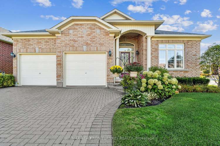 2 Suggs Lane, Whitchurch-Stouffville, Ontario, Ballantrae