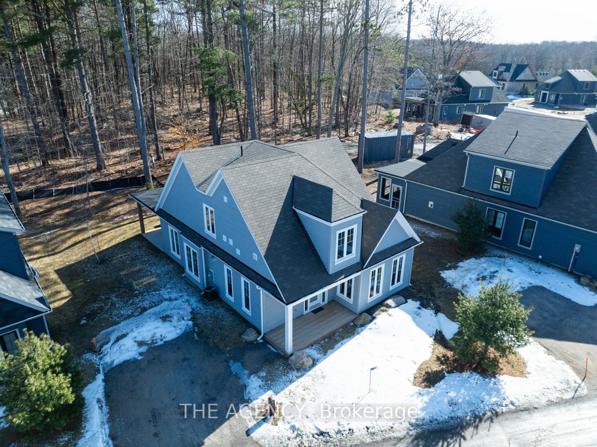 2054 Peninsula Rd, Muskoka Lakes, Ontario, 