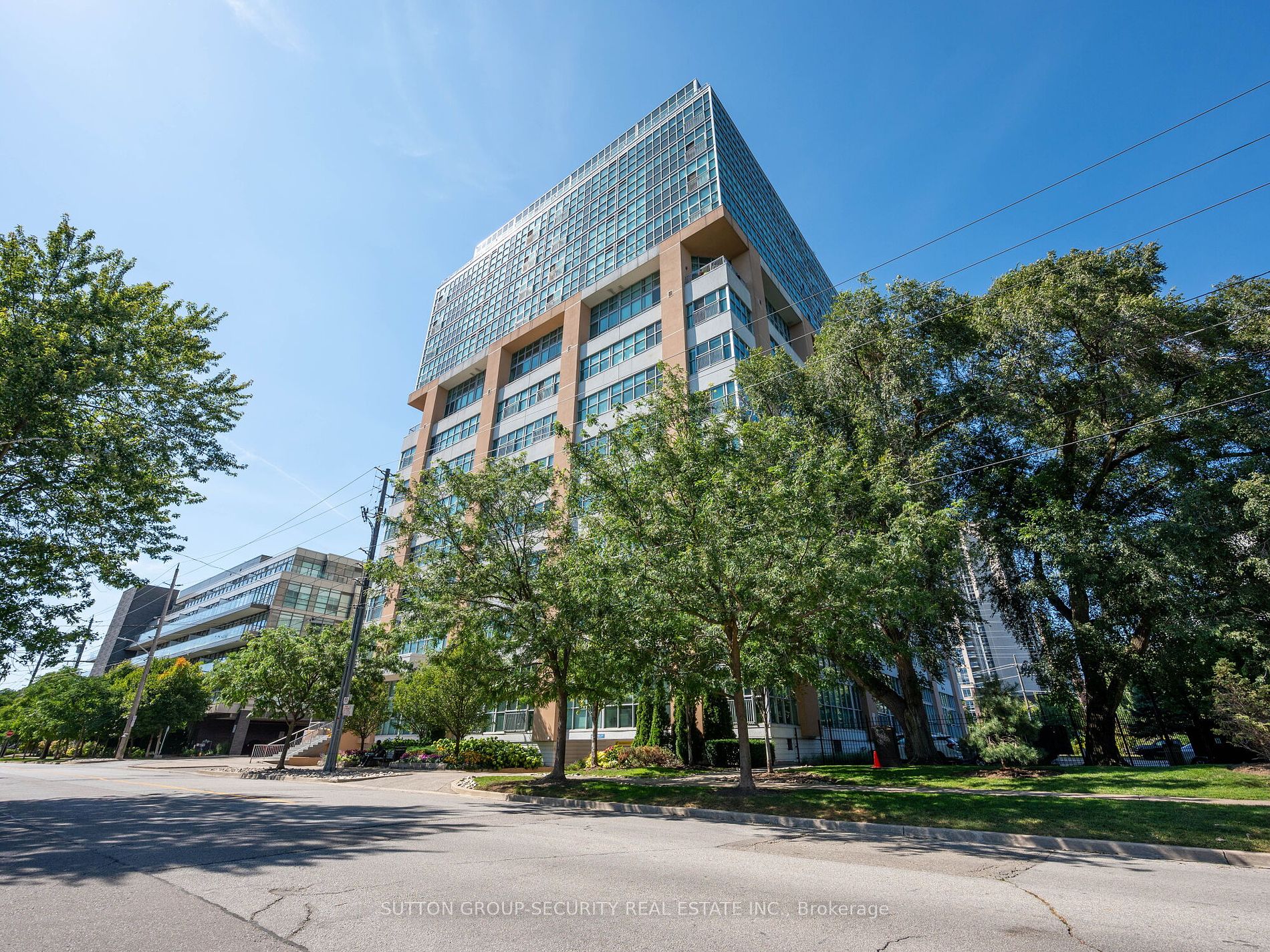 2 Fieldway Rd, Toronto, Ontario, Islington-City Centre West