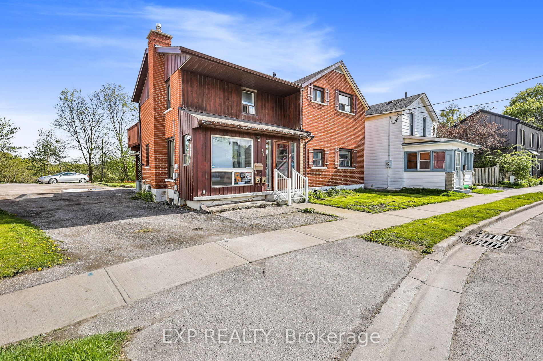 23 Erie St, Oshawa, Ontario, Lakeview