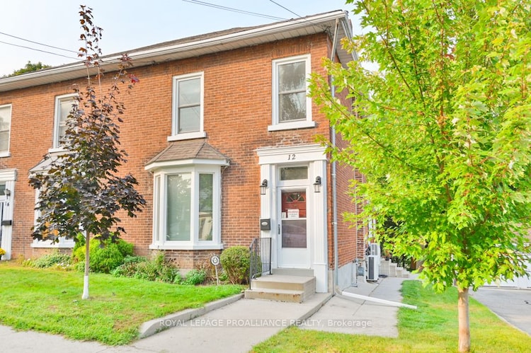 12 Holloway St, Belleville, Ontario, 