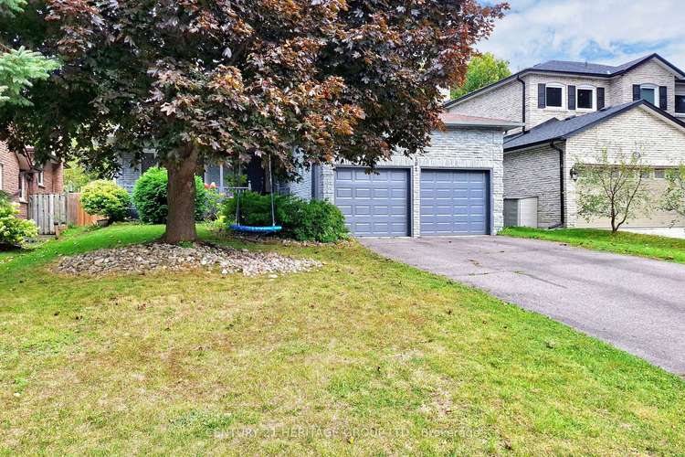 101 Lowe Blvd, Newmarket, Ontario, Huron Heights-Leslie Valley