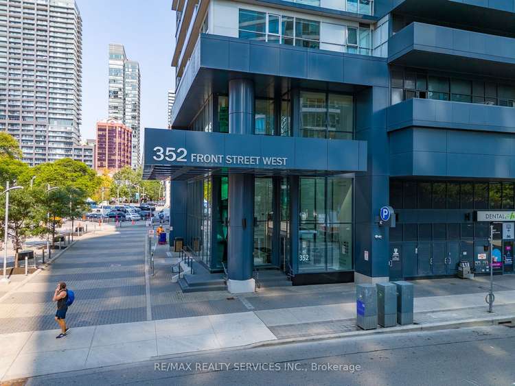 352 Front St W, Toronto, Ontario, Waterfront Communities C1