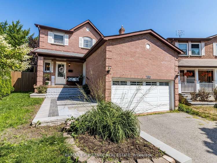 700 Mountjoy Crt, Oshawa, Ontario, Pinecrest