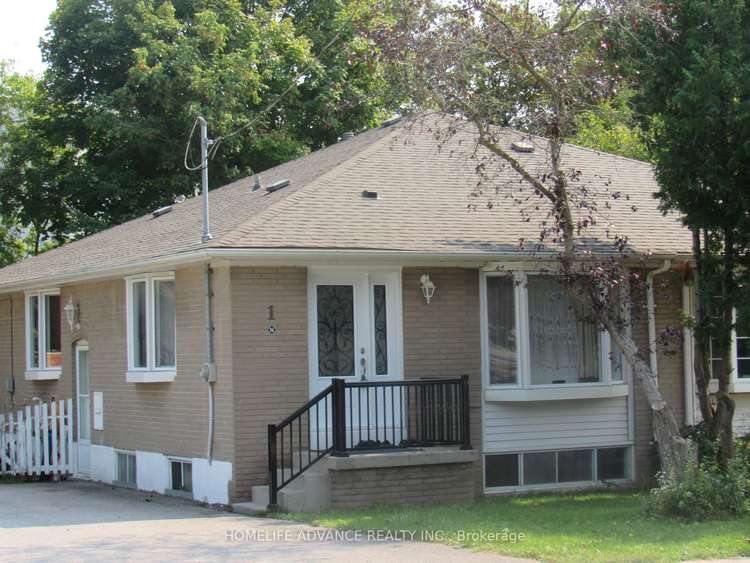 1 Walter Ave, Newmarket, Ontario, Bristol-London