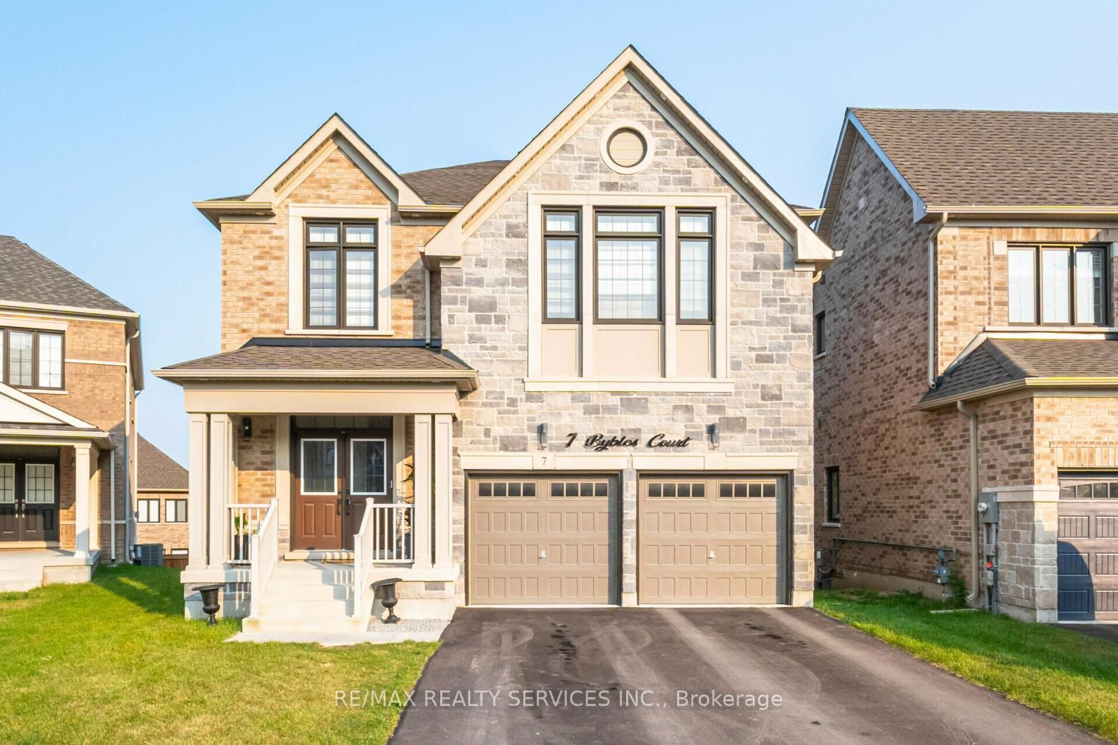 7 Byblos Crt, East Gwillimbury, Ontario, Holland Landing