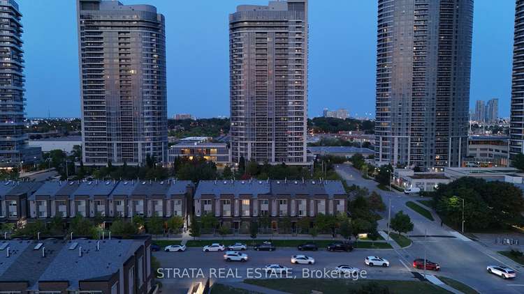 330 Village Green Sq, Toronto, Ontario, Agincourt South-Malvern West