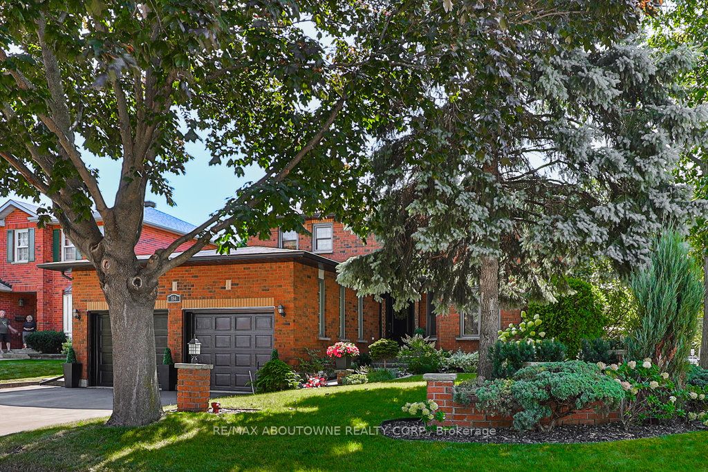 184 Warner Dr, Oakville, Ontario, Bronte West