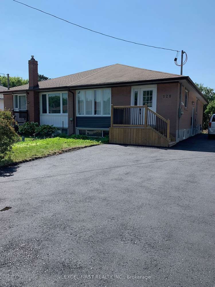 128 Sheldon Ave, Newmarket, Ontario, Bristol-London