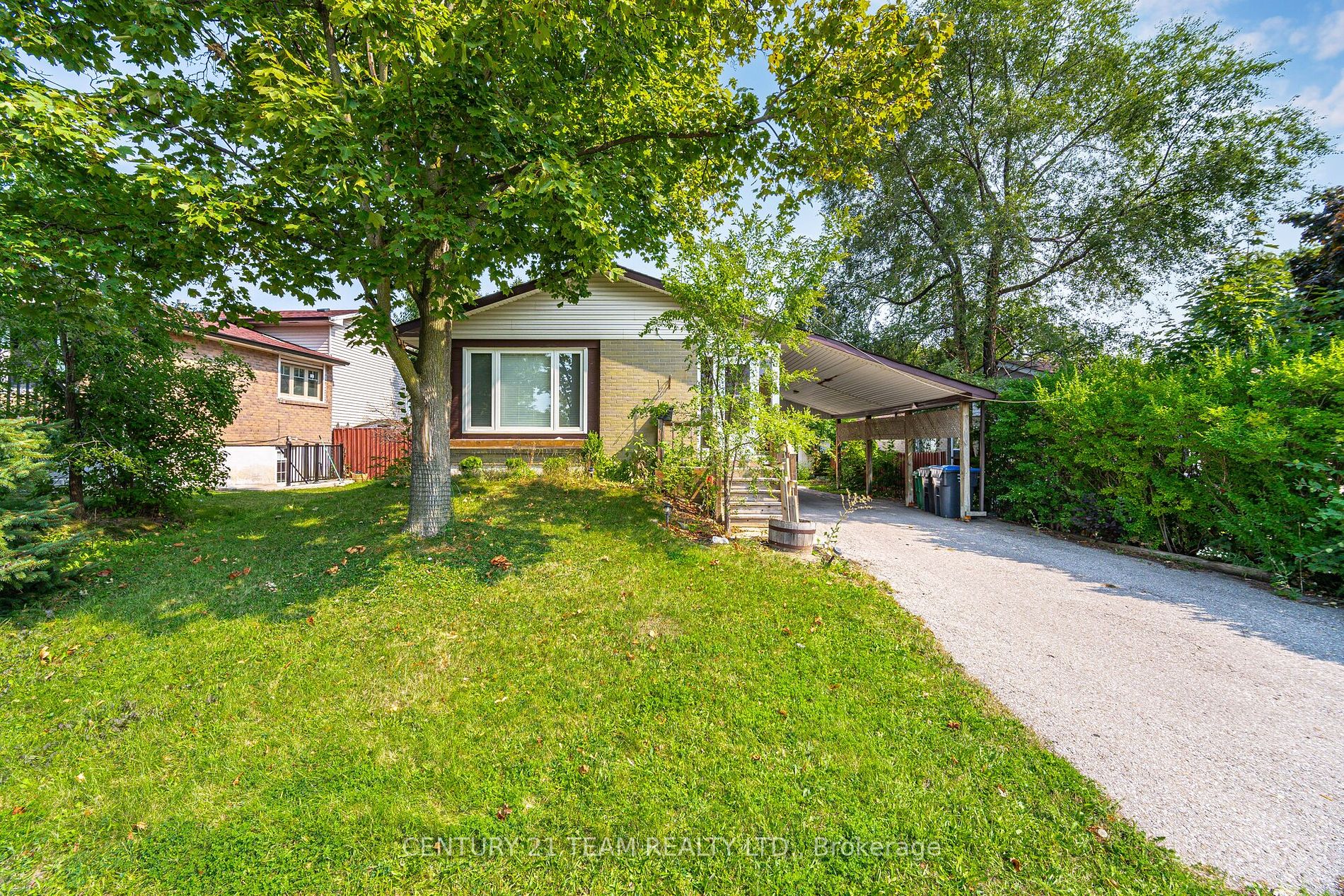 34 Madoc Dr, Brampton, Ontario, Madoc