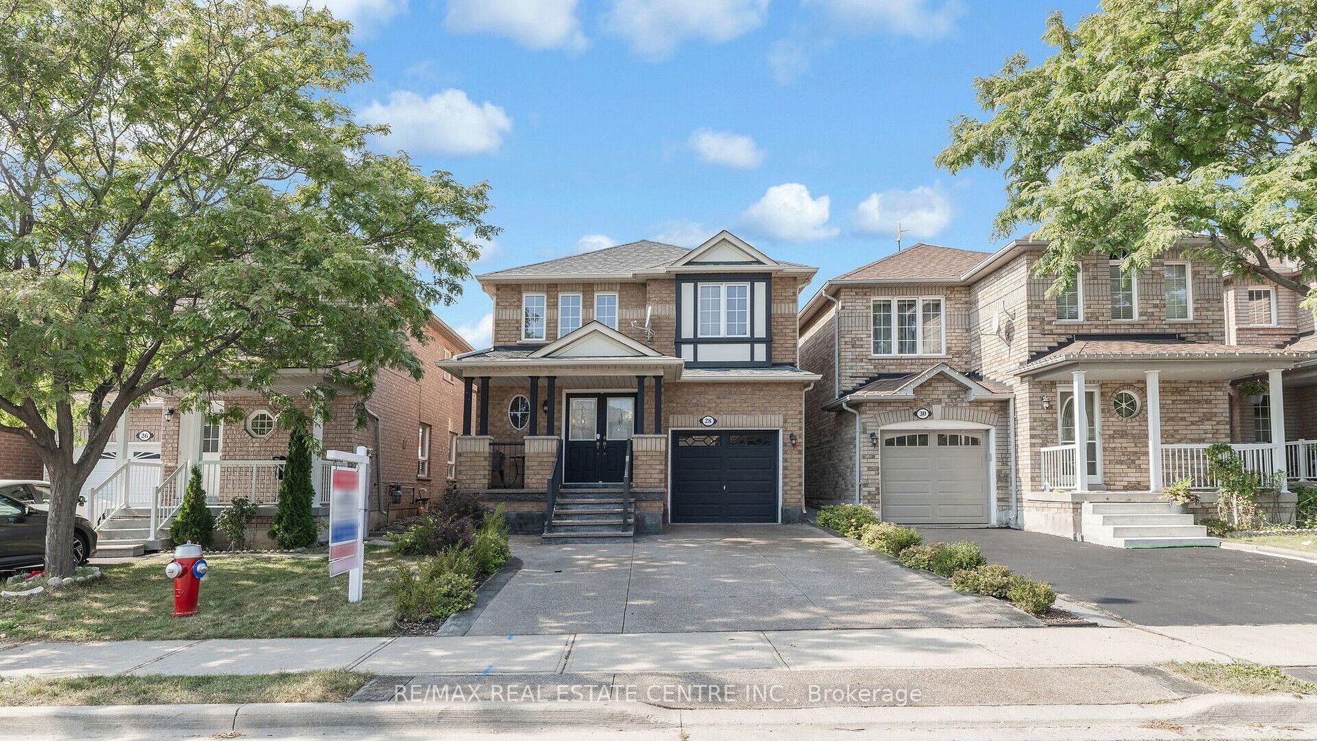 28 Slessor Lane, Brampton, Ontario, Bram East