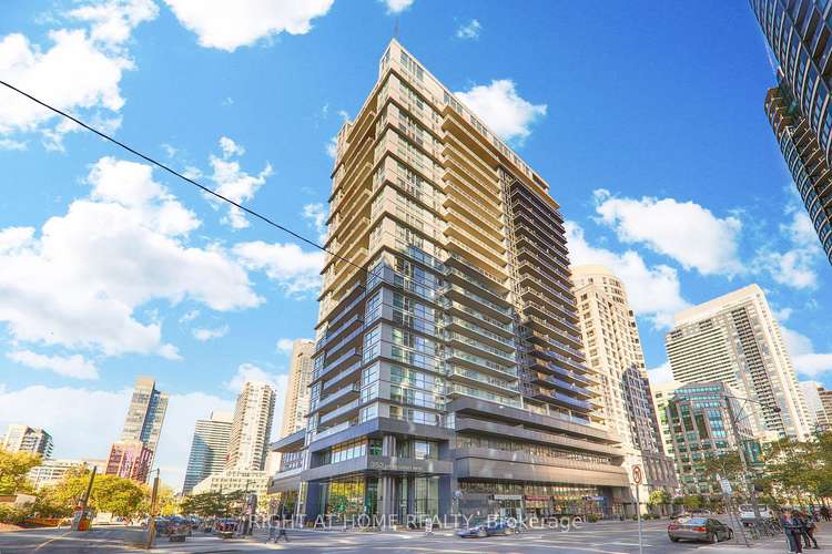 352 Front St W, Toronto, Ontario, Waterfront Communities C1