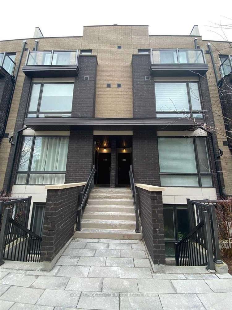 28 Fieldway Rd, Toronto, Ontario, Islington-City Centre West