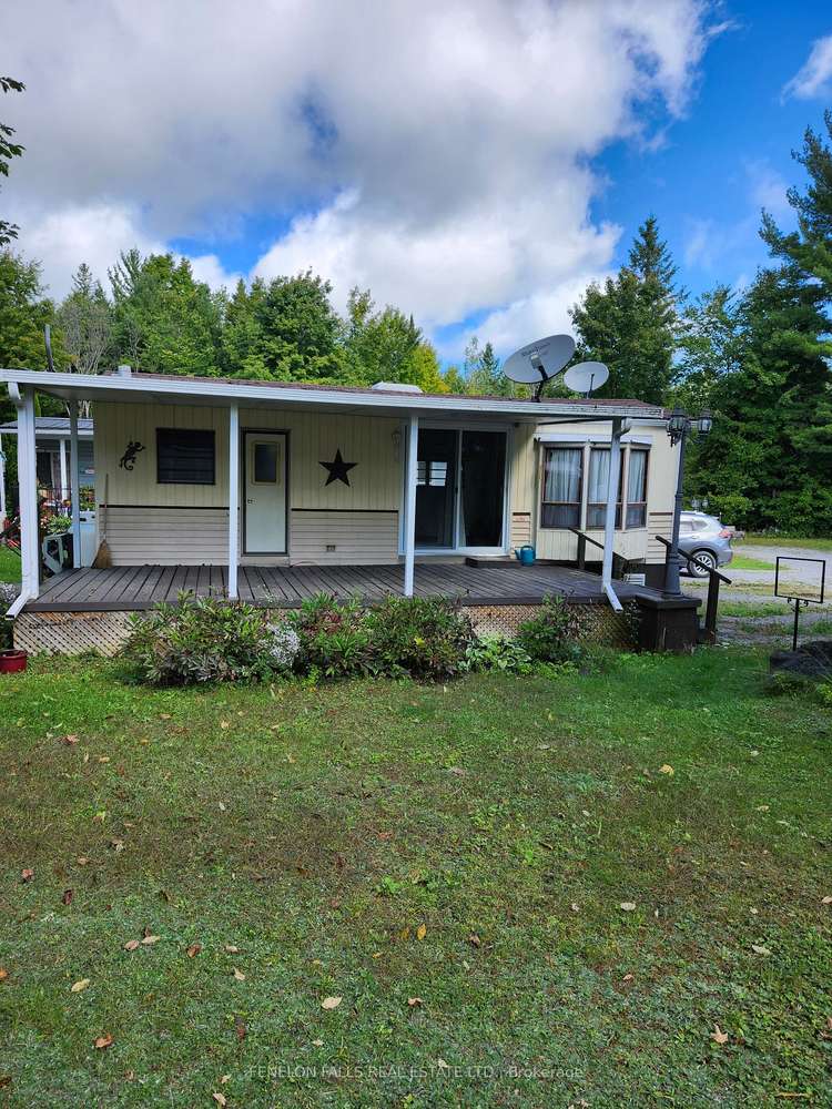 1802 County Road 121 Rd N, Kawartha Lakes, Ontario, Fenelon Falls