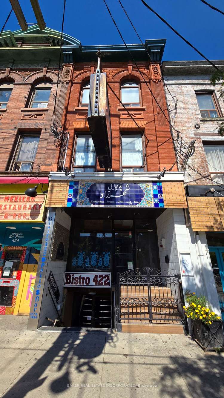 422 College St, Toronto, Ontario, Kensington-Chinatown