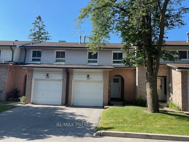 2 Bernick Dr, Barrie, Ontario, Grove East