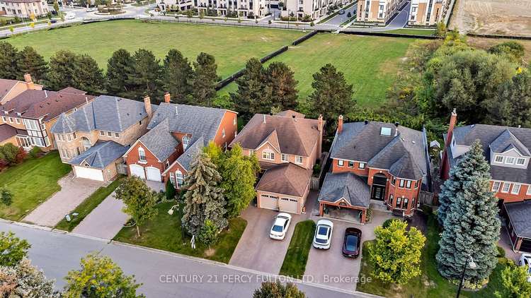 19 Landmark Crt, Markham, Ontario, Unionville