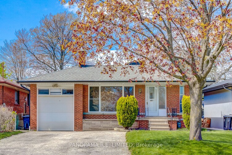 4 Cardigan Rd, Toronto, Ontario, Stonegate-Queensway