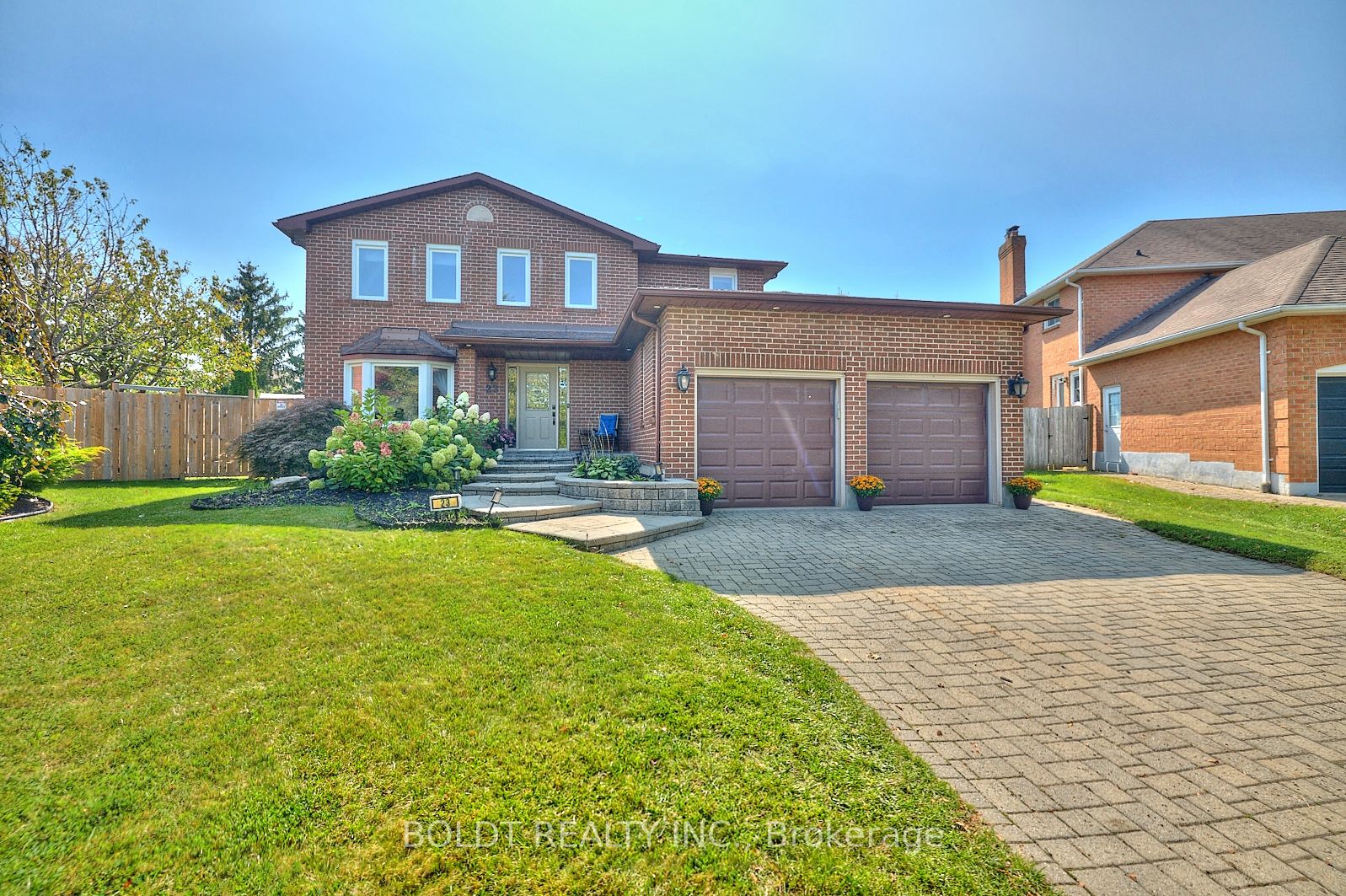 23 Barbican Tr, St. Catharines, Ontario, 