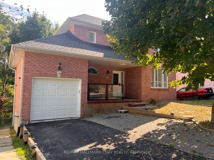 301 Hamilton St, Newmarket, Ontario, Gorham-College Manor