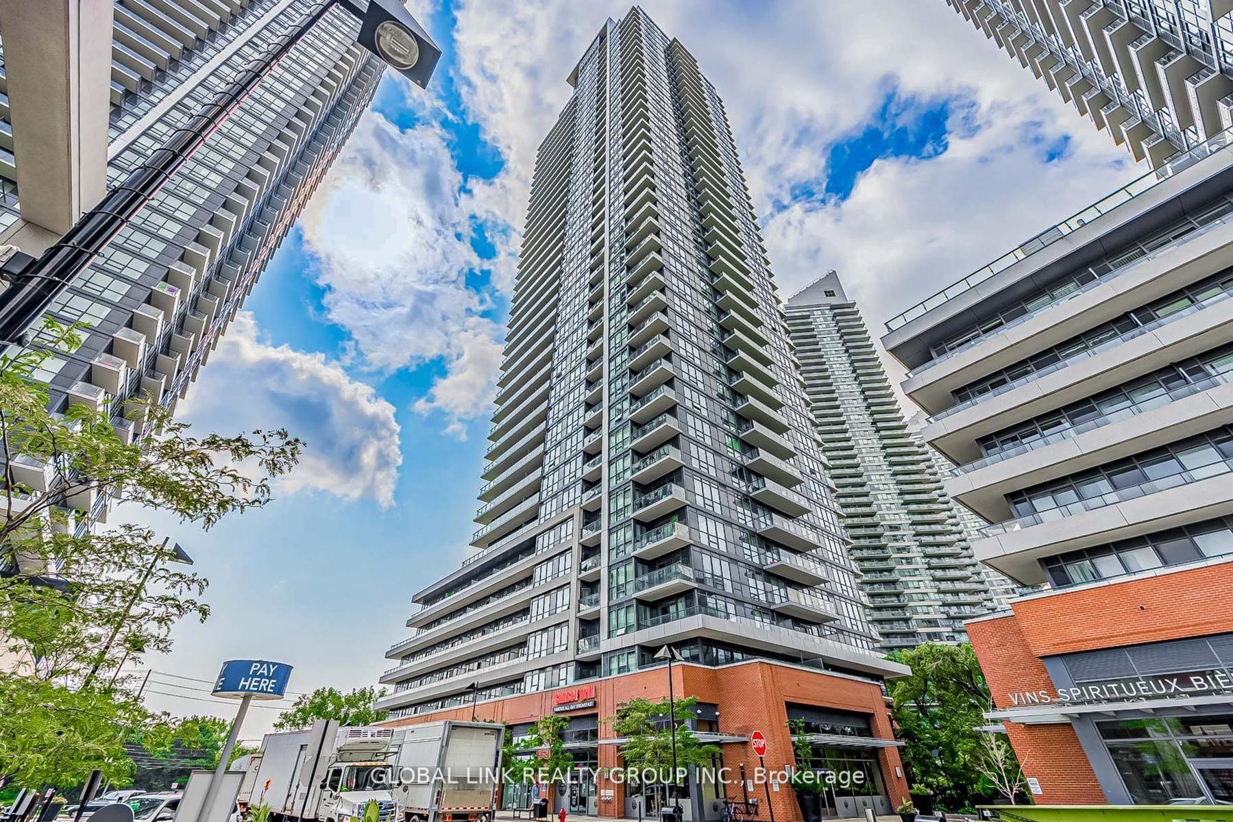 2212 LAKESHORE Blvd W, Toronto, Ontario, Mimico