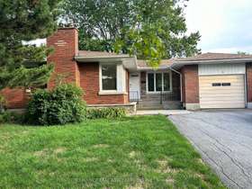 4 Byrne Blvd, Niagara, Ontario