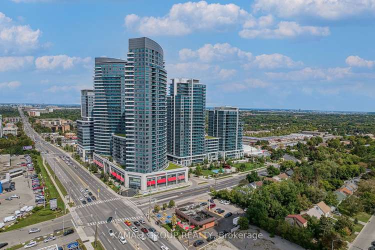 7165 Yonge St, Markham, Ontario, Grandview