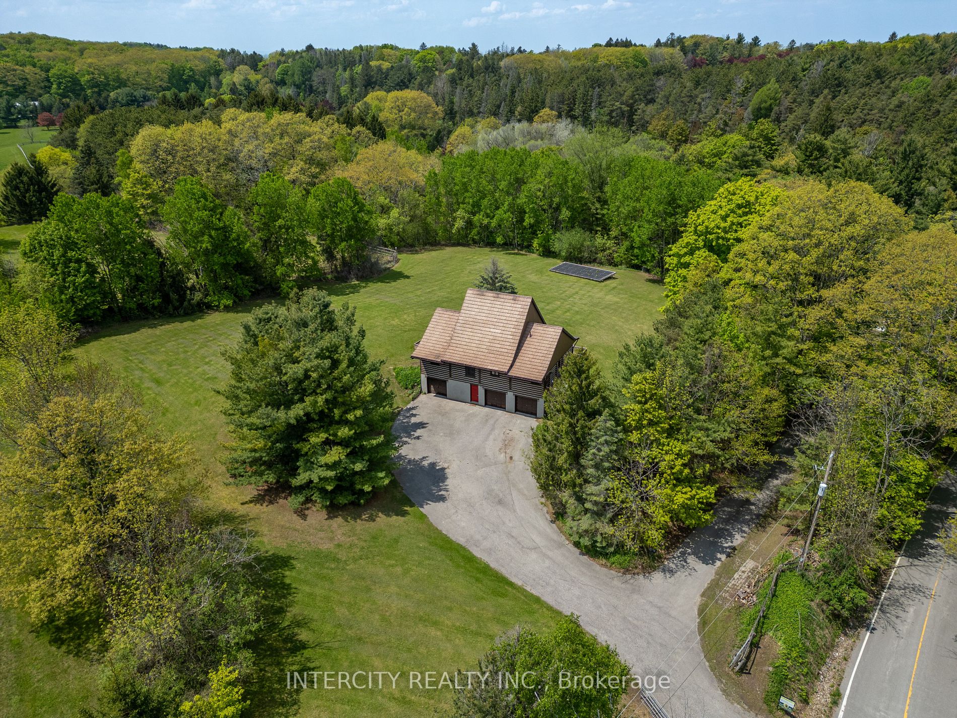 300 Old Bathurst St, King, Ontario, Rural King