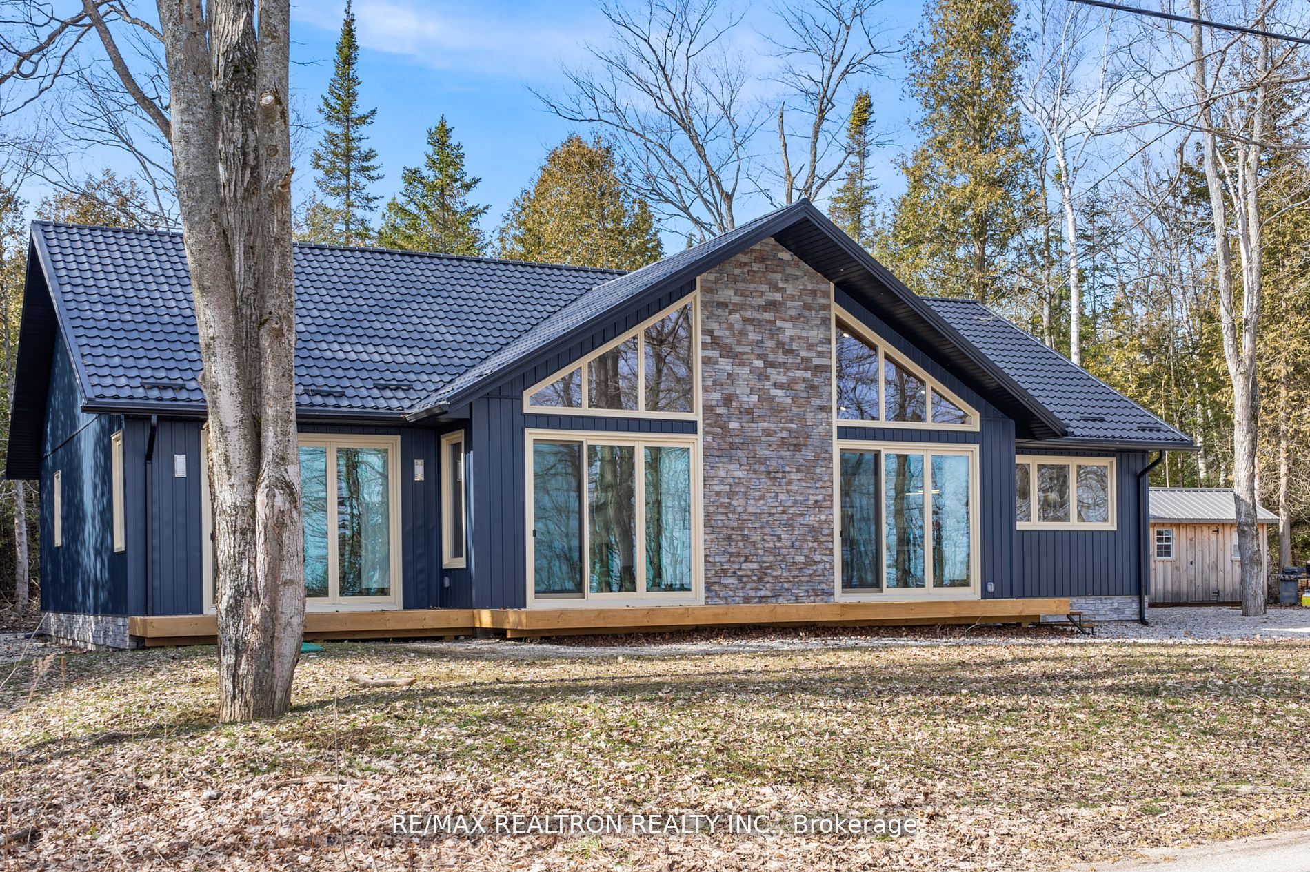 27 Whippoorwill Rd, Northern Bruce Peninsula, Ontario, 