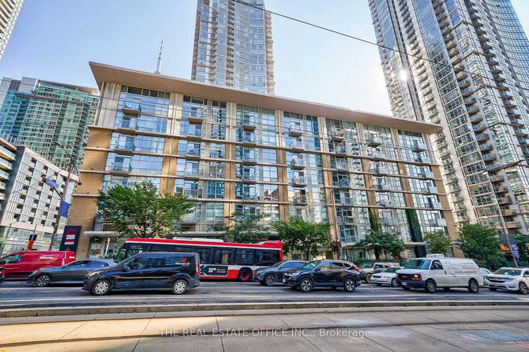 9 Spadina Ave, Toronto, Ontario, Waterfront Communities C1