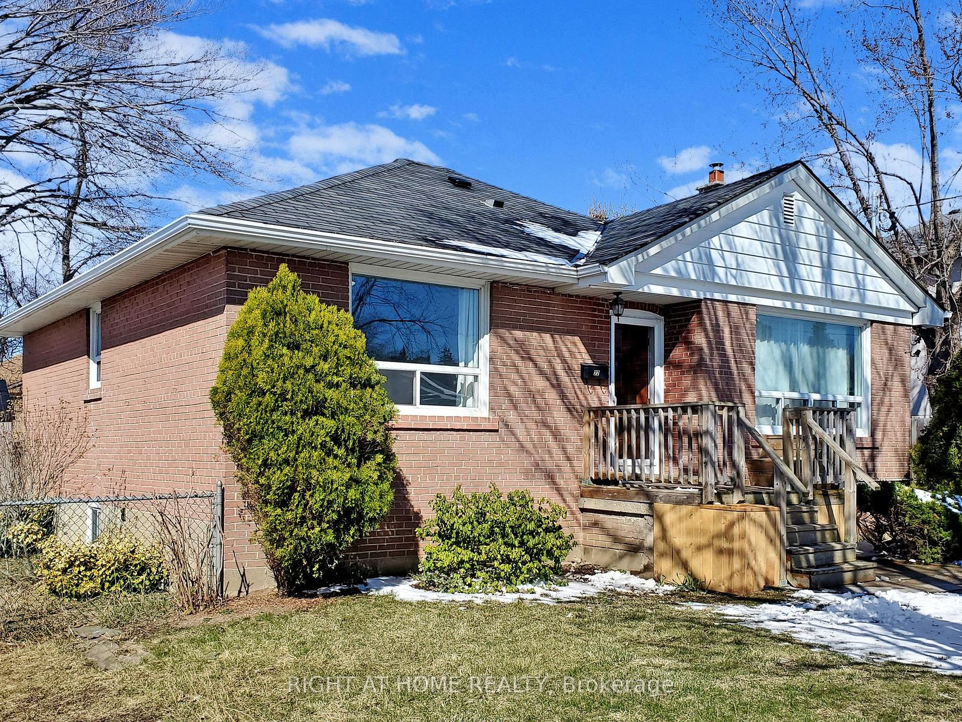 22 Chappel Hill Rd, Toronto, Ontario, Downsview-Roding-CFB