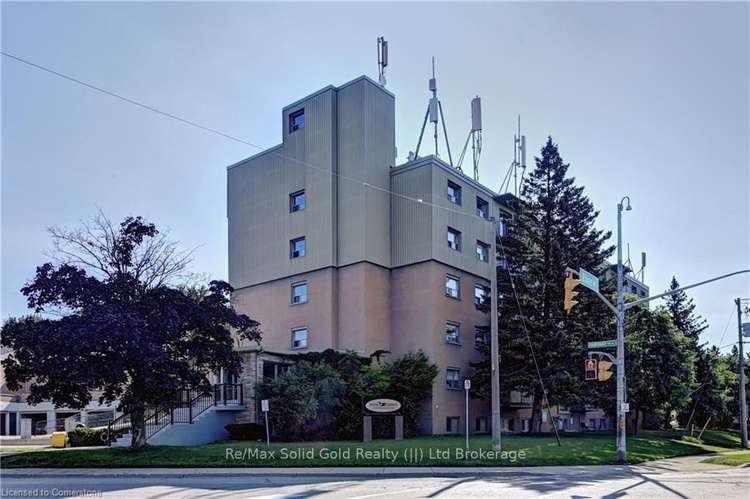 283 FAIRWAY Rd, Kitchener, Ontario, 