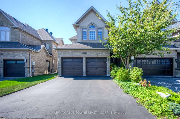 2386 Wasaga Dr, Oakville, Ontario, Iroquois Ridge North