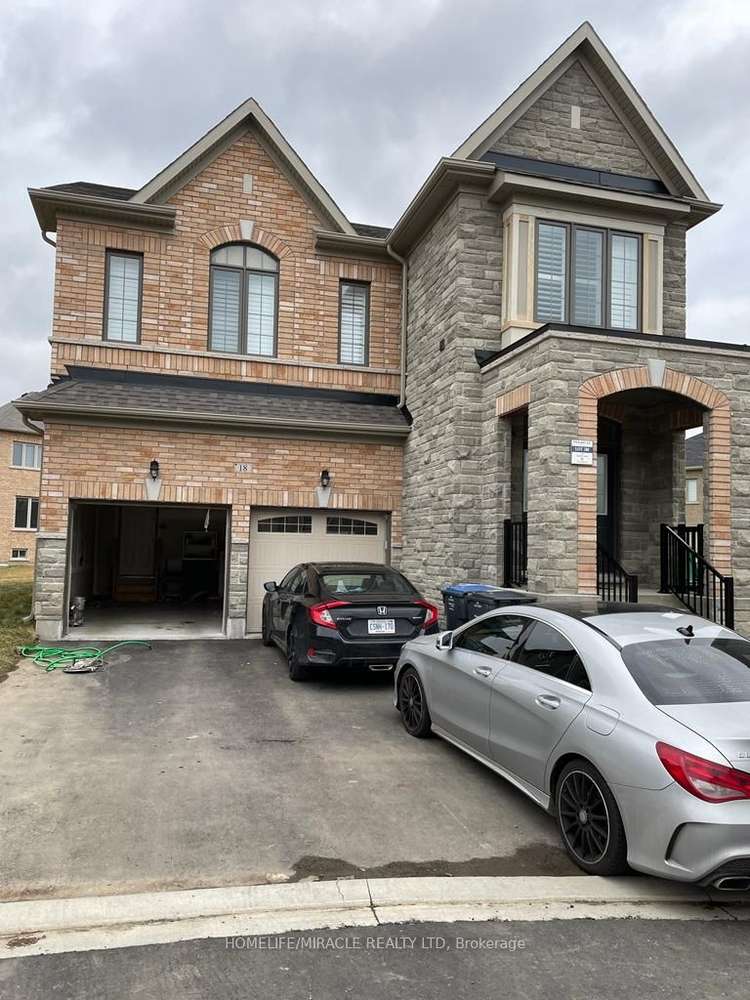 18 Bachelor St W, Brampton, Ontario, Northwest Brampton