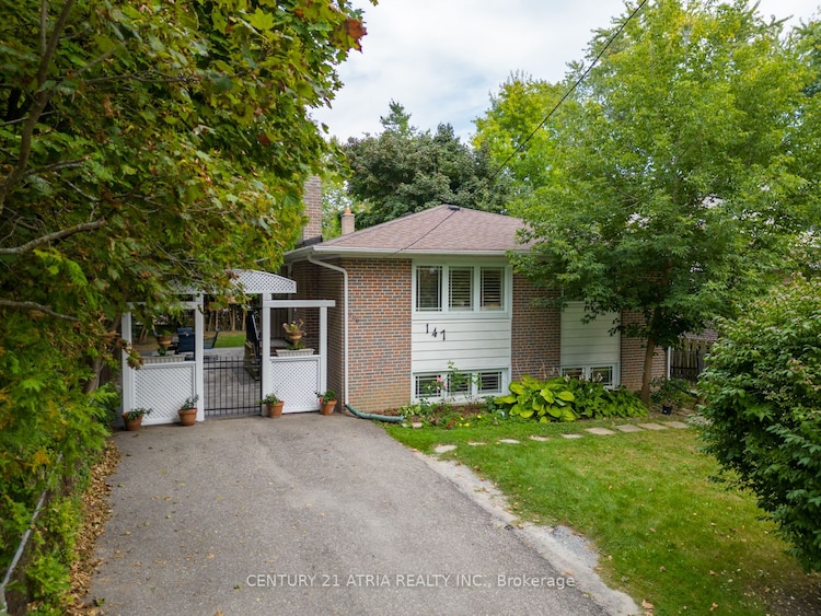 147 Chassie Crt, Richmond Hill, Ontario, Mill Pond