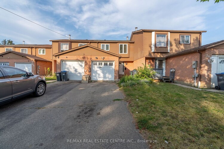 284-A Royal Salisbury Way, Brampton, Ontario, Madoc