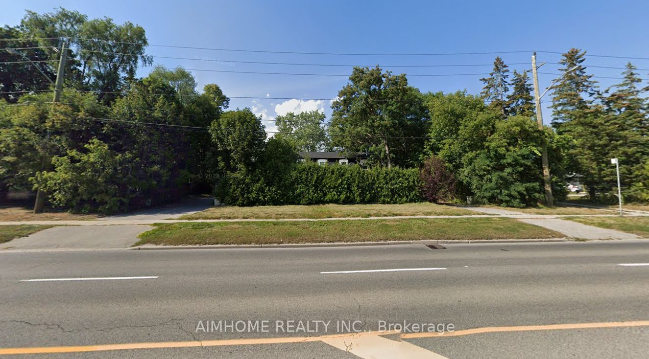 338 Steeles Ave E, York, Ontario