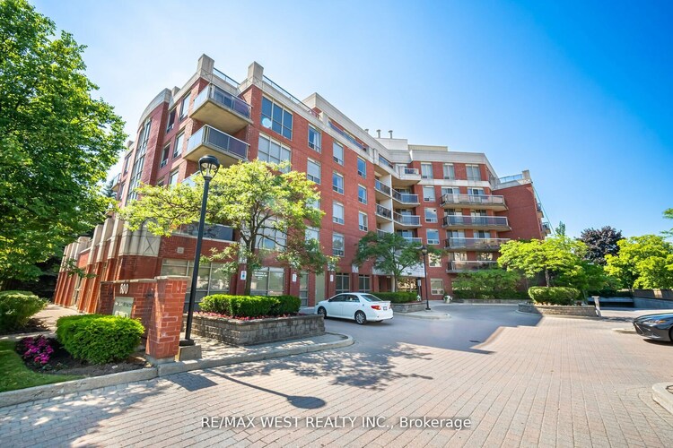 800 Sheppard Ave W, Toronto, Ontario, Bathurst Manor