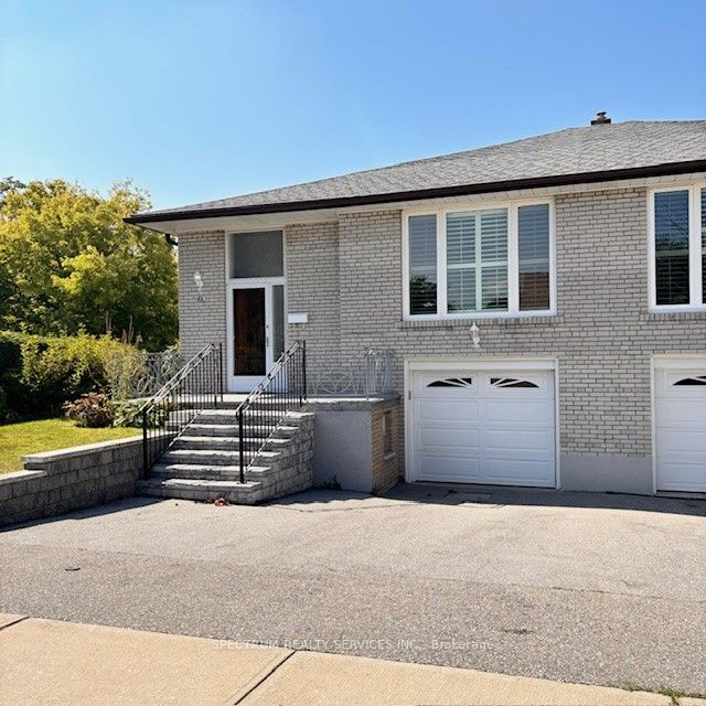 70 Council Cres, Toronto, Ontario, York University Heights