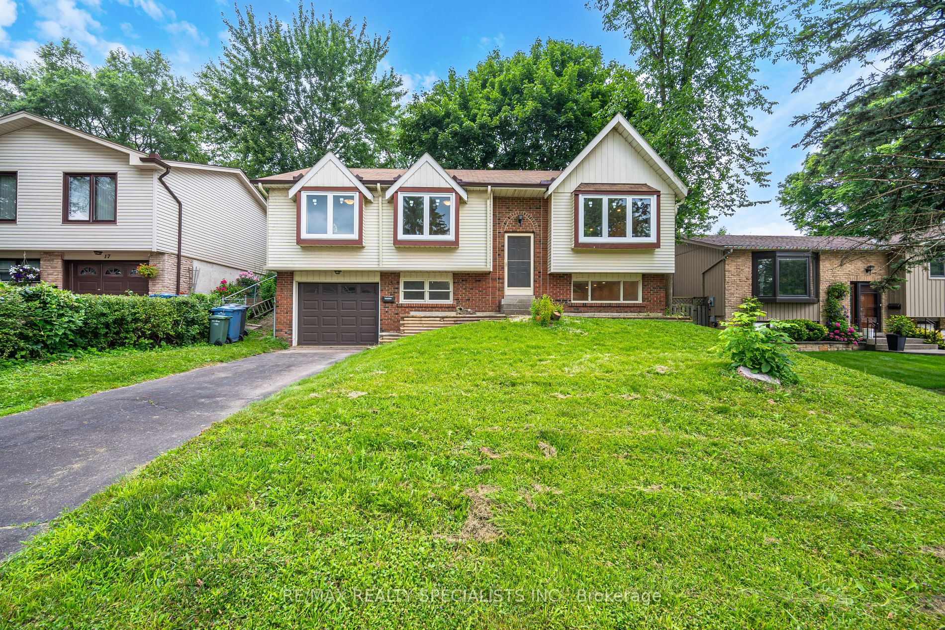 15 Woodridge Dr, Guelph, Ontario, Parkwood Gardens